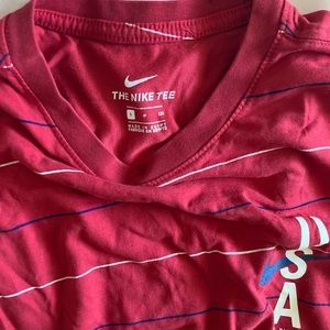 Vintage small USA men’s t-shirt RED WHITE AND BLUE